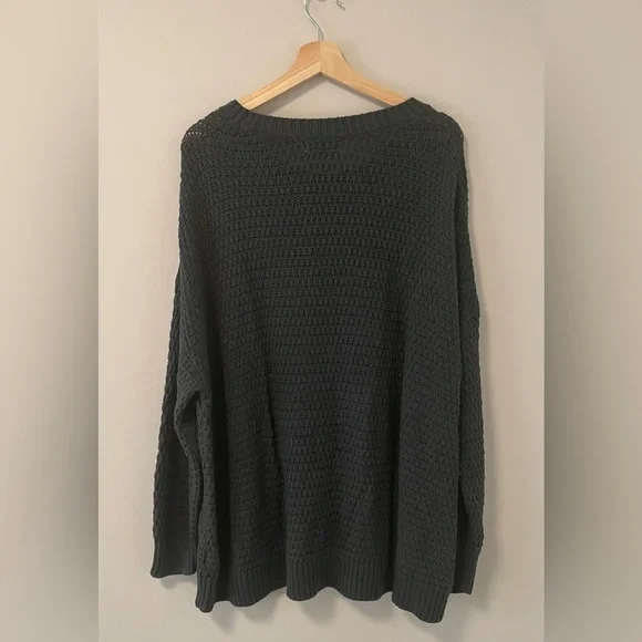 Dark Green Knit Tunic Sweater - Picture 3 of 3